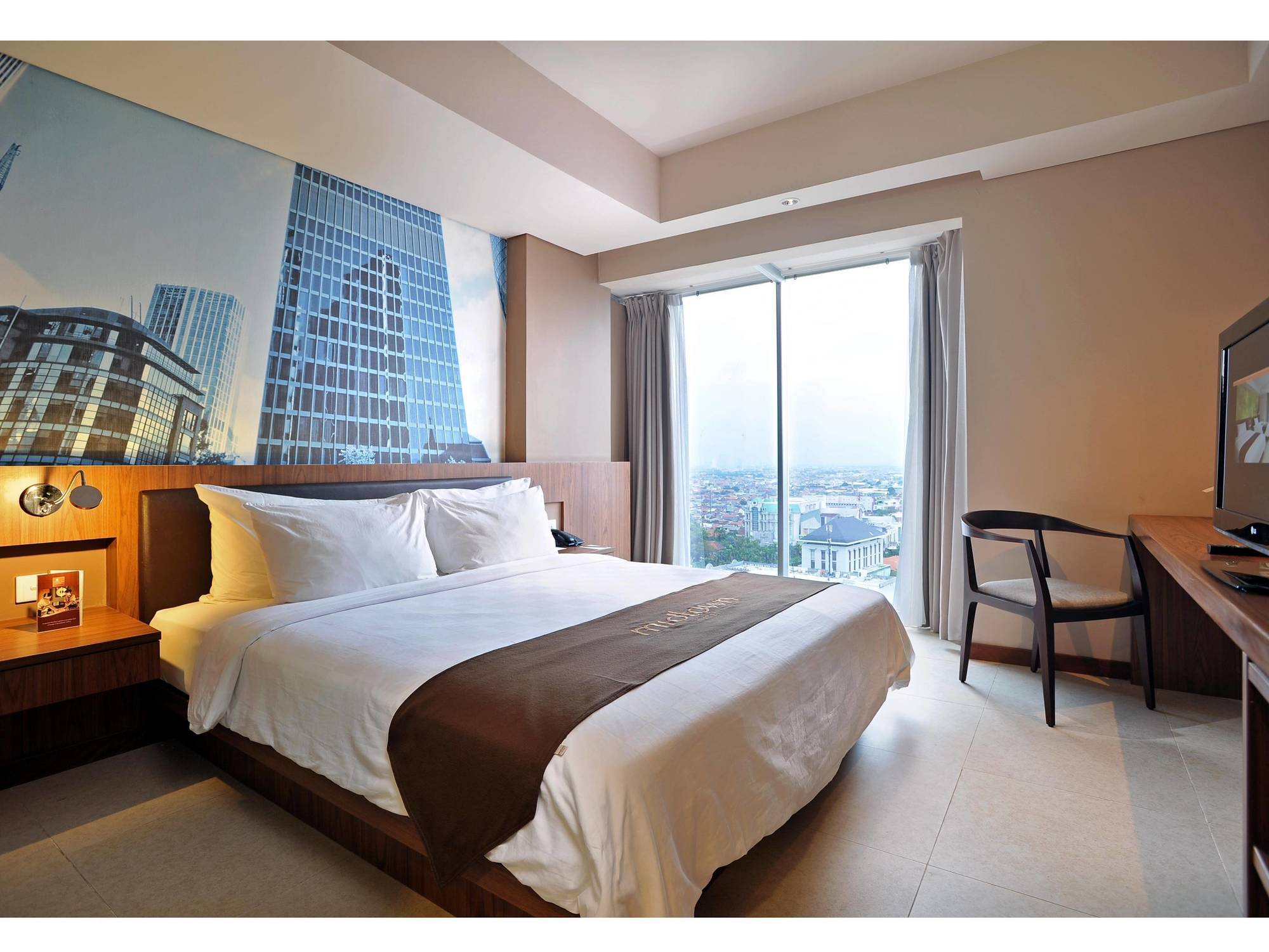 Midtown Hotel Surabaya Exteriör bild
